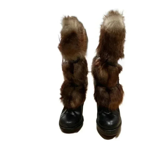 UGG Foxley Lamb’s Wool High Heel Boots - size 6 - Picture 2 of 9